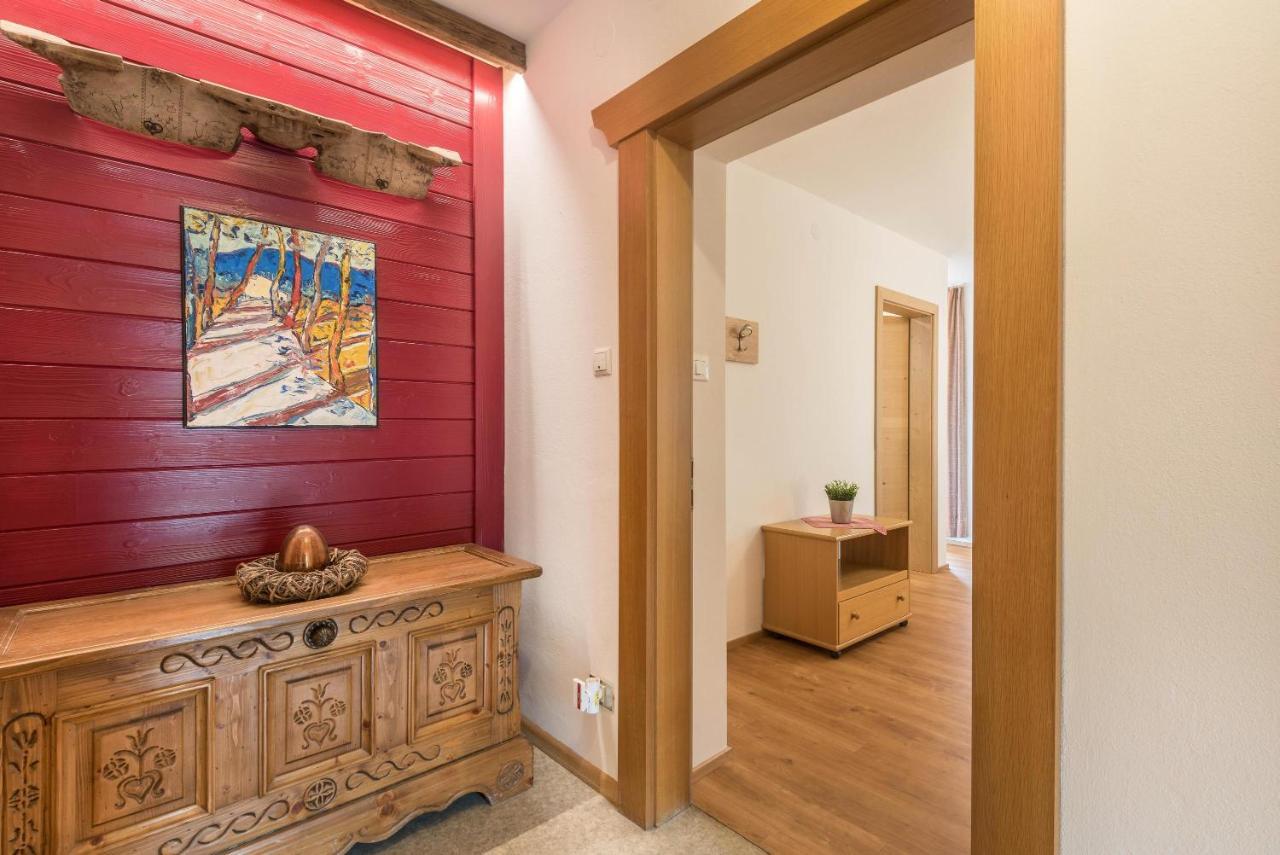Haus Lohengrin Ferienwohnung 1 سويسي المظهر الخارجي الصورة